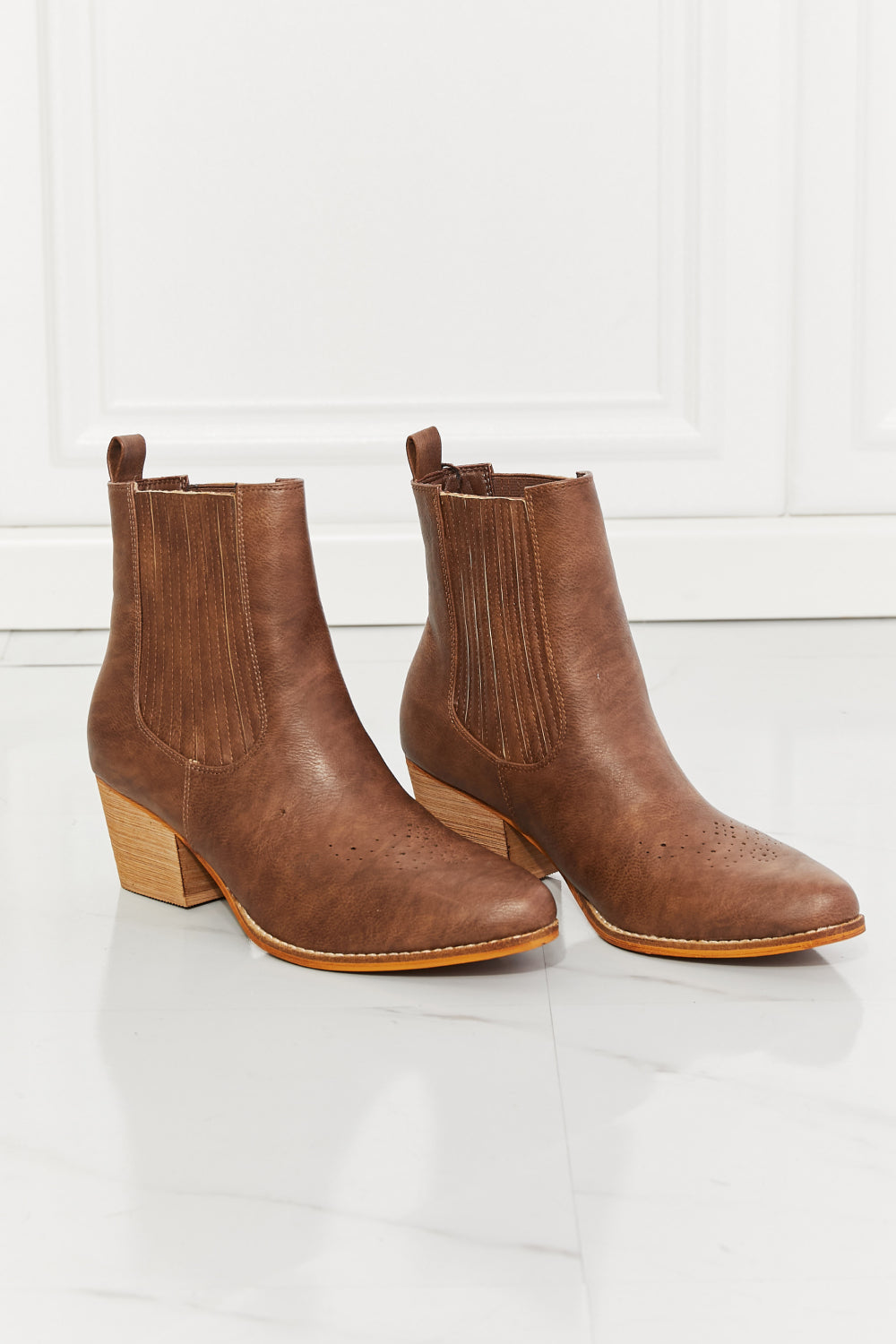 MMShoes Love the Journey Stacked Heel Chelsea Boot in Chestnut